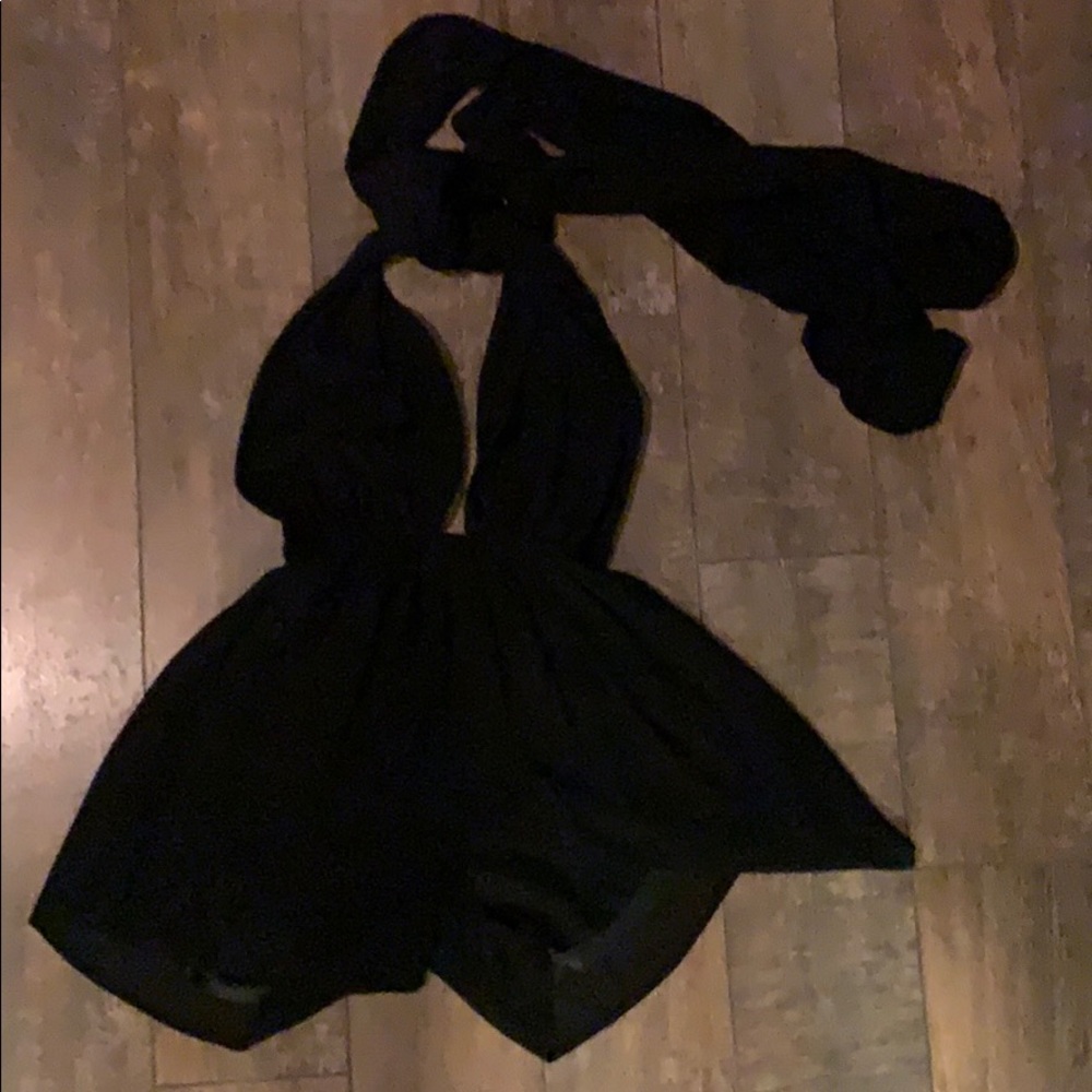 Halter backless romper